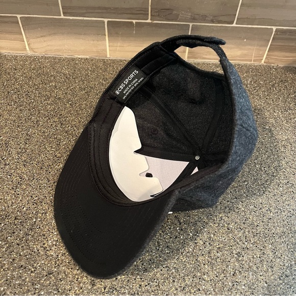 NEW! CBS Sports wool-blend ball cap, adjustable - Picture 3 of 4